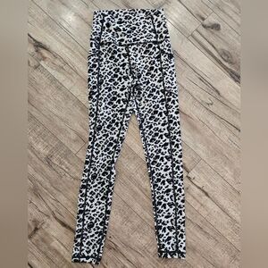 Zyia Active Snow Leopard Print Pocket Leggings Size 0